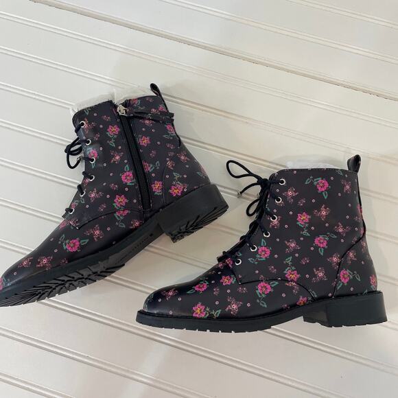 NWT Rebecca Minkoff Black & Pink Ditsy Floral Nappa Gerry Combat Boots Size 9.5 - Picture 3 of 9